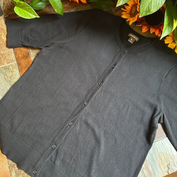 Eddie Bauer Christine Elbow Cardi in Black (size L) - Picture 3 of 11